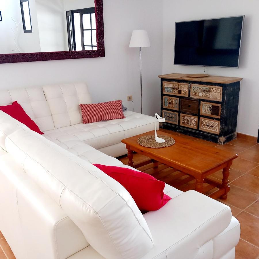 Casa Tina Oasi Di Tranquillita Tutta Per Te Villa กอสตา เตกีสเซ ภายนอก รูปภาพ